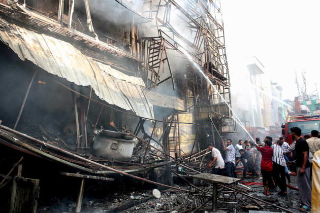 Firefighting operations underway after a fire broke out in Bhopal s New Market locality Bhopal, Oct 08(ANI): Firefighting operations underway after a fire broke out in the shops at New Market locality, in Bhopal on Thursday. Atleast five shops completely gutted, reportedly. Bhopal Uttar Pradesh India Copyright: xANIx ANI_20261008372