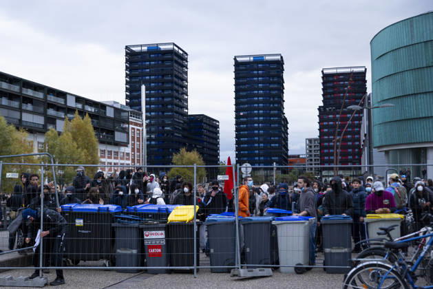 Clashes erupt during student protest in Strasbourg STRASBOURG, FRANCE - OCTOBER 8: A view of barriers as hundreds of students organized a spontaneous protest, often referred to as a wildcat demonstration, that moved through different areas of Strasbourg, France, on October 8, 2026. The demonstration was marked by clashes between protesters and police as students marched through the city during a day of national protest over education conditions and the 2027 education budget. Sathiri Kelpa Anadolu Strasbourg France. Editorial use only. Please get in touch for any other usage.  Copyright: x2026xAnadoluxSathirixKelpax