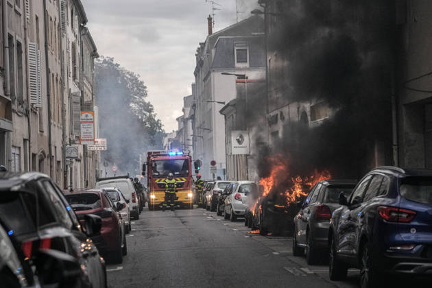 Police clash with students during education protest in Nancy NANCY, FRANCE - OCTOBER 8: Teams are deployed to extinguish the fire as students stage a protest against education conditions in Nancy, France, on October 8, 2026. High school students across the country took part in a nationwide mobilization to demand greater educational resources and improved school conditions. Muhammed Said Tako Anadolu Nancy France. Editorial use only. Please get in touch for any other usage.  Copyright: x2026xAnadoluxMuhammedxSaidxTakox