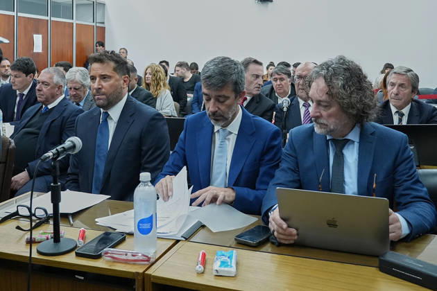 Closing arguments begin in the Maradona s death in Argentina SAN ISIDRO, ARGENTINA - OCTOBER 8: Prosecutors and plaintiff attorneys present their closing arguments before Oral Criminal Court No. 7 in San Isidro, Argentina on October 8, 2026. The trial has entered its final stage, with the accusing parties seeking severe penalties against seven medical professionals charged with homicide with eventual intent over allegations of negligent and indifferent medical care that contributed to Maradona’s death. Luciano Gonzalez Anadolu San Isidro Argentina. Editorial use only. Please get in touch for any other usage. Copyright: x2026xAnadoluxLucianoxGonzalezx