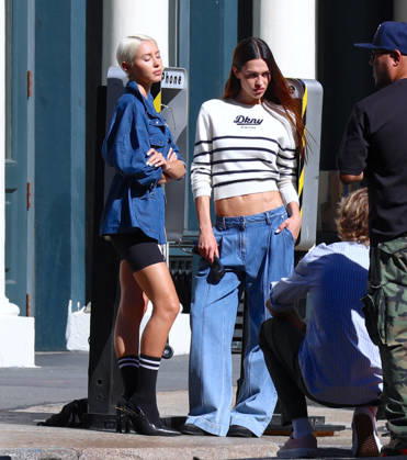 Amelia Halmin and Iris Law during DKNY Photoshoot in New York Top models Amelia Halmin and Iris Law are doing a photoshoot for DKNY in New York, NY on October 8, 2026. Photo by Dylan Travis ABACAPRESS.COM New York NY Copyright: xDylanxTravis ABACAx