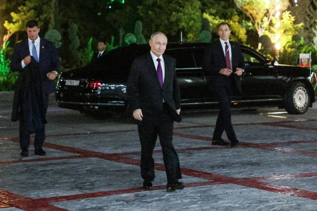 TURKMENISTAN, BALKAN PROVINCE - OCTOBER 8, 2026: Russia s President Vladimir Putin (C) is seen before a bilateral meeting with his counterpart Masoud Pezeshkian of Iran held as part of the CIS (Commonwealth of Independent States) Council of Heads of State in Turkmenbasy. Gavriil Grigorov Russian Presidential Press and Information Office TASS  98966615