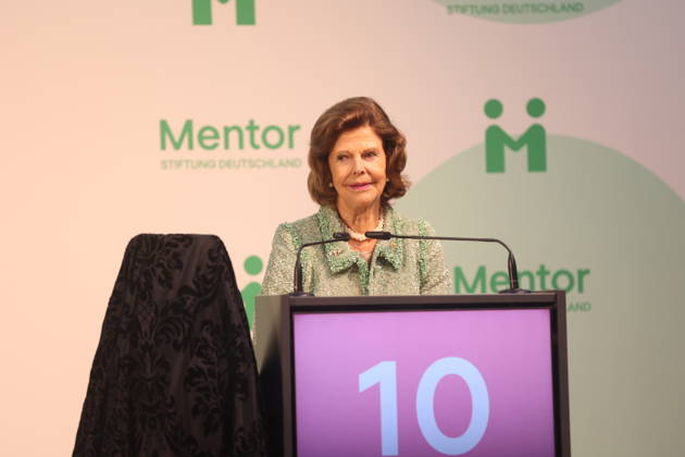 Königin Silvia von Schweden beim Jubiläum der Mentor-Stiftung auf der Insel Mainau. Mainau, 08.10.2026 Copyright: xAgenturxMatthiasxWehnertx xM.xGränzdörferx