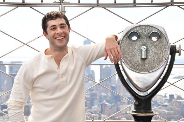 CBS™ Eternally Yours Cast Visit The Empire State Building NEW YORK, NY- OCTOBER 8: Jaren Lewison at the Empire State Building to Celebrate the Premiere of CBS New Series, Eternally Yours on October 8, 2026 in New York City. Credit: John Fycke AdMedia New York City New York USA EDITORIAL USE ONLY  Copyright: xx JohnxFycke AdMediax admphotosthree019747