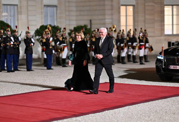 Emmanuel Macron - Frank-Walter Steinmeier meeting in Paris PARIS, FRANCE - OCTOBER 8: German President Frank-Walter Steinmeier (R) and German First Lady Elke Budenbender (L) arrive for a state dinner at The Elysee Presidential Palace in Paris, France on October 8, 2026. Mustafa Yalcin Anadolu Paris France. Editorial use only. Please get in touch for any other usage.  Copyright: x2026xAnadoluxMustafaxYalcinx