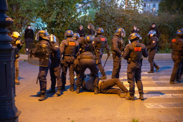Paris Students Protest School Conditions Riot police restrain a person on the ground at night in Paris, France, on October 8, 2026. France s Interior Ministry said 71,500 people demonstrated nationwide, including 24,500 in Paris, as students demanded more staff, resources and improved school conditions; police used tear gas and water cannon during clashes at Place de la Bastille later in the day. Paris Ile-de-France France Copyright: xDavoodxMaeilix