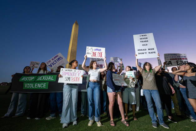 October 8, 2026, Washington, District Of Columbia, United States: Demonstrators gather near the Washington Monument during a nationwide day of action against sexual violence in Washington. The demonstration is part of the Ã¢â‚¬oeI Am Jane DoeÃ¢â‚¬Â movement supporting a former Cornell University student who alleges she was sexually assaulted by members of a fraternity in 2024. Washington United States  - ZUMAk206 20261008_znp_k206_025 Copyright: xMattxKaminskyx