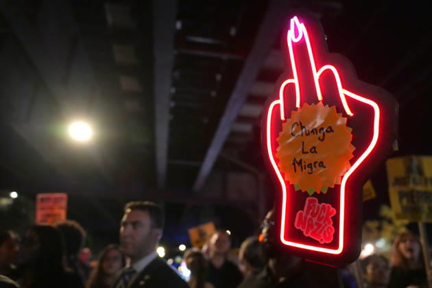 A person holds up a sign during a protest against U.S. Immigration and Customs Enforcement (ICE) following a shooting in which a man was wounded by an ICE agent in New York, United States, 08 October 2026. Protest against ICE in New York !ACHTUNG: NUR REDAKTIONELLE NUTZUNG!  Copyright: xÁngelxColmenaresx AME4351 20261009-55021631016_1
