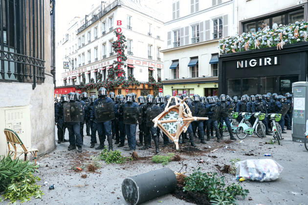 High School And University Student Protest - Paris Protesters are throwing projectiles at the riot police, during a nationwide youth demonstration. Nationwide mobilization by high school and university students calling for better teaching and study conditions, increased funding and staffing, an end to overcrowded classrooms and deteriorating infrastructure, and improved access to education, amidst concerns over social inequalities and student financial insecurity in Paris, France, October 8, 2026. Photo by Christophe Michel ABACAPRESS.COM Paris ILE DE FRANCE France  Copyright: xMichelxChristophe ABACAx