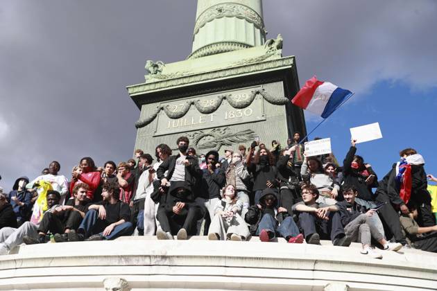Student protests continue in France High school and university students as well as their supporters attend a demonstration at Place de la Bastille in Paris on Oct. 8, 2026, amid nationwide protests in France demanding more teachers and better facilities.  A14AA0005630496P