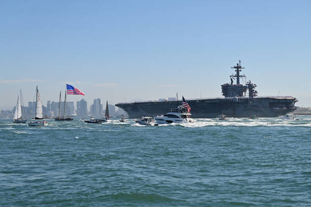 USS Abraham Lincoln returns to home port of San Diego after near-record deployment SAN DIEGO, UNITED STATES - OCTOBER 08: The USS Abraham Lincoln Nimitz-class aircraft carrier approaches its homeport at Naval Air Station North Island on return from its historic 10-month deployment on October 8, 2026 as seen from the Port of San Diego in San Diego, California, United States. The USS Abraham Lincoln (CVN 72) set a U.S. Navy record spending over 260 days consecutively at sea without a port call while playing a key role in Operation Epic Fury and regional maritime security operations in the Middle East. Carlos A. Moreno Anadolu San Diego United States. Editorial use only. Please get in touch for any other usage.  Copyright: x2026xAnadoluxCarlosxA.xMorenox