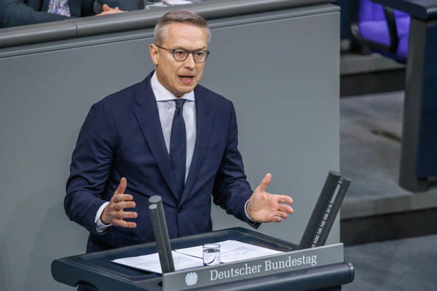 Bundestag Karsten Wildberger (CDU), Bundesminister fuer Digitales und Staatsmodernisierung, im Deutschen Bundestag am 09.10.26 in Berlin. Berlin Berlin Deutschland Bundestag