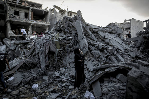 Israeli army continues its attacks on Gaza despite the ceasefire GAZA CITY, PALESTINE - OCTOBER 9: Palestinian civilians and emergency responders search through the debris of damaged residential buildings following an Israeli military airstrike in the Sabra neighborhood, south of Gaza City, Palestine on October 9, 2026. Multiple dead and wounded, including women and children, were reported as rescue teams worked under severe resource shortages to extract survivors from beneath destroyed structures. Saeed M. M. T. Jaras Anadolu Gaza City Gaza. Editorial use only. Please get in touch for any other usage.  Copyright: x2026xAnadoluxSaeedxM.xM.xT.xJarasx