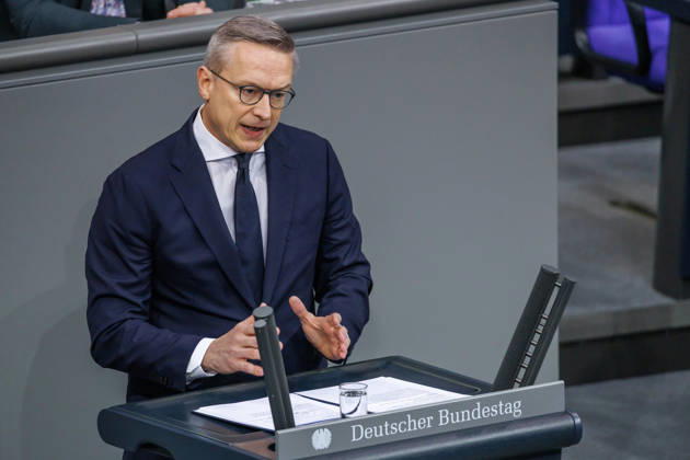 Bundestag Karsten Wildberger (CDU), Bundesminister fuer Digitales und Staatsmodernisierung, im Deutschen Bundestag am 09.10.26 in Berlin. Berlin Berlin Deutschland Bundestag