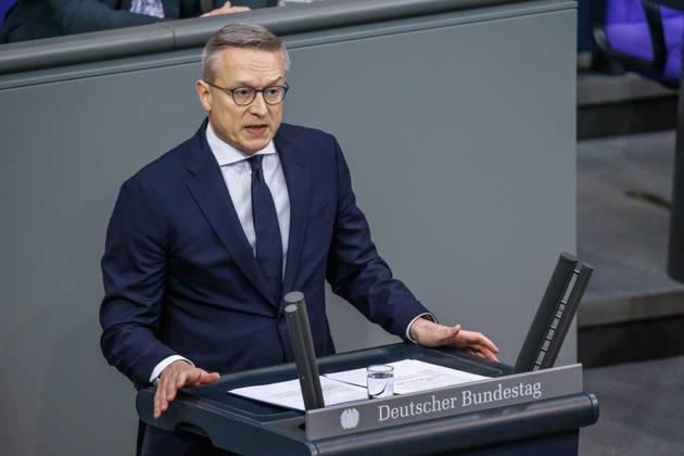 Bundestag Karsten Wildberger (CDU), Bundesminister fuer Digitales und Staatsmodernisierung, im Deutschen Bundestag am 09.10.26 in Berlin. Berlin Berlin Deutschland Bundestag