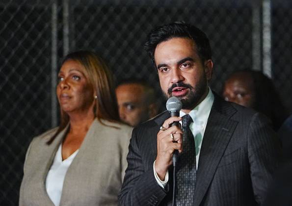 Mamdani holds a press conference after ICE shooting in New York City NEW YORK, UNITED STATES - OCTOBER 08: New York City Mayor Zohran Mamdani, along with Attorney General of New York, Letitia James, New York City Public Advocate Jumaane Williams, and NYPD Commissioner Jessica Tisch, hold a press conference in the Marble Hill neighborhood of the Bronx following an incident where an ICE agent shot and wounded a driver during an enforcement operation on October 8, 2026, in New York City, U.S. Selcuk Acar Anadolu New York United States. Editorial use only. Please get in touch for any other usage.  Copyright: x2026xAnadoluxSelcukxAcarx