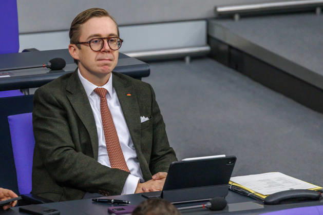 Bundestag Philipp Amthor (CDU) im Deutschen Bundestag am 09.10.26 in Berlin. Berlin Berlin Deutschland Bundestag