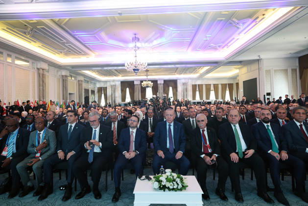 Turkish President Recep Tayyip Erdogan ISTANBUL, TURKIYE - OCTOBER 9:(----EDITORIAL USE ONLY - MANDATORY CREDIT - TURKISH PRESIDENCY MURAT KULA HANDOUT - NO MARKETING NO ADVERTISING CAMPAIGNS - DISTRIBUTED AS A SERVICE TO CLIENTS----) Turkish President Recep Tayyip Erdogan (C) attends the International Justice Summit at Ciragan Palace in Istanbul, Turkiye on October 9, 2026. Turkish Justice Minister, Akin Gurlek (5th L) also attended the summit. TUR Presidency Murat Kula Handout Anadolu Istanbul Turkey. Editorial use only. Please get in touch for any other usage.  Copyright: x2026xAnadoluxTURxPresidencyx xMuratxKulax xHandoutx