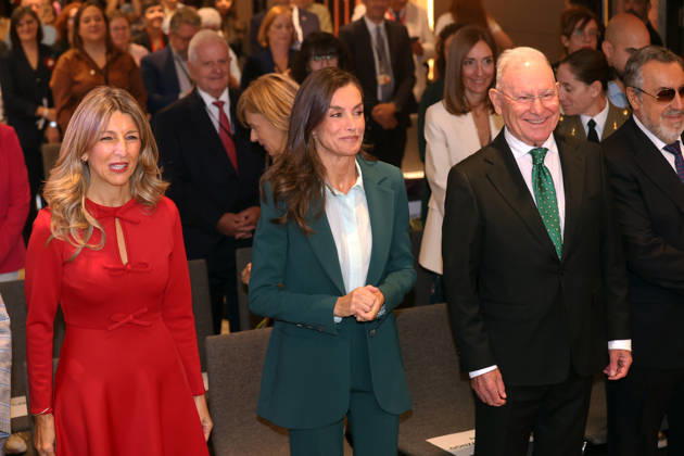 Queen Letizia Presides Over the Official Ceremony for World Mental Health Day 2026 The Minister of Labor and Social Economy, Yolanda Díaz, Queen Letizia, the president of the Spanish Mental Health Confederation, Nel A. González Zapico, and the president of ONCE, Miguel Carballeda Pineiro, during the official ceremony for World Mental Health Day 2026 at the Hotel Ilunion Atrium on October 9, 2026, in Madrid, Spain. Organized by the Spanish Mental Health Confederation, the event will be held under the slogan Match Your Mental Health, in collaboration with the Ministry of Social Rights, Consumer Affairs, and the 2030 Agenda and the ONCE Foundation. CELEBRITIES QUEEN ROYALTY HEALTH MENTAL HEALTH Raú Madrid Madrid, Spain Copyright: xRaulxTerrelx 7830609