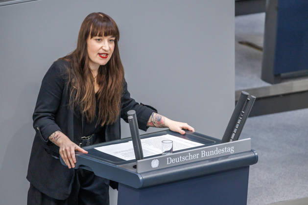 Bundestag Heidi Reichinnek (Die Linke) im Deutschen Bundestag am 09.10.26 in Berlin. Berlin Berlin Deutschland Bundestag
