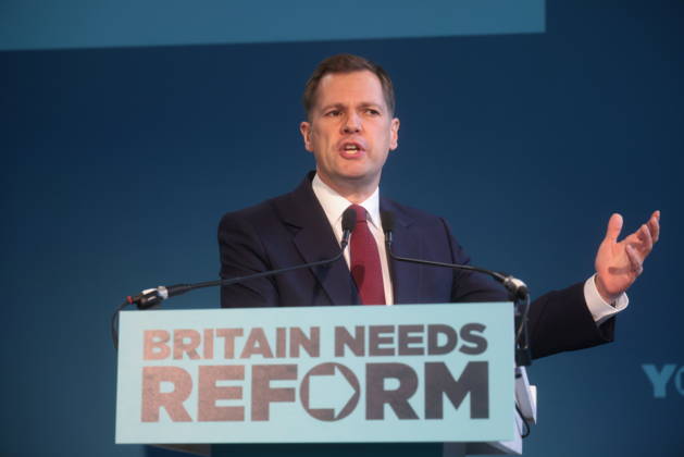Image Licensed to Parsons Media. 09 10 2026. London, United Kingdom. Reform UK press conference with Robert Jenrick. Robert Jenrick hosts Reform UK press conference in Westminster.  Copyright: xMartynxWheatleyx xParsonsxMediax PAR-9239-0005