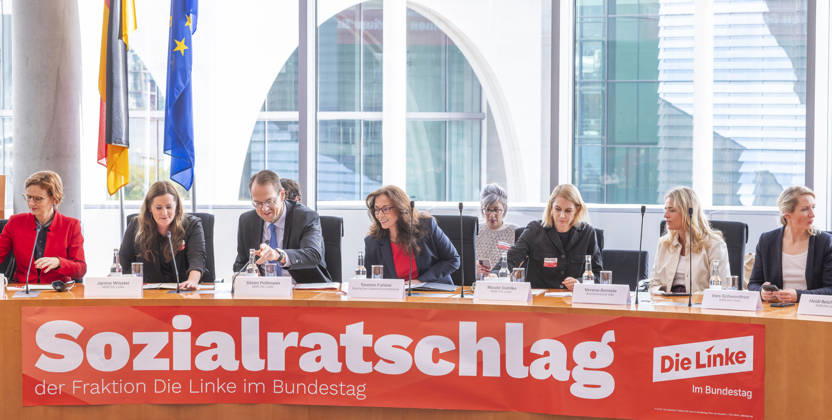 Sozialratschlag EUR, Deutschland, Berlin, 09.10.2026: (l-r) Janine Wissler , Sören Pellmann, Yasmin Fahimi (DGB) und Nicole Gohlke. Auftakt zum Sozialratschlag - Die Fraktion Die Linke im Bundestag veranstaltet eine Konferenz für soziale Sicherheit und gesamtgesellschaftliche Solidarität, mit Teilnehmern als Politik und Gesellschaft.