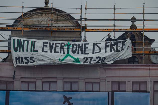 A banner reading Until everyone is free pictured during a national manifestation against the Federal Government s budgetary measures, under the Keep your hands out of our pockets! (Blijf uit onze zakken! - Pas dans nos poches) moniker, organised by the trade unions on Friday 9 October 2026 in Brussels.  EMILExWINDAL 189235003