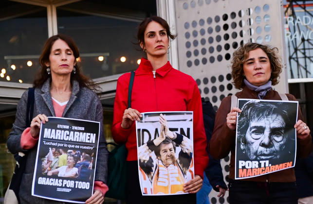 October 9, 2026, Madrid, Madrid, SPAIN: Members and representatives of the Madrid branch of the Spanish Socialist WorkersÃ¢â‚¬â ¢ Party (PSOE) observe a minute of silence outside Madrid City Hall in memory of Maricarmen, who died after being evicted from her home. Her death has become a symbol of the housing crisis and the struggle against real estate speculation. Madrid SPAIN  - ZUMAz108 20261009_znp_z108_001 Copyright: xRichardxZubelzux