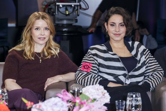 ABB TALKSHOW- Almila Bagriacik als Kommissarin Mila Sahin und Karoline Schuch als Kriminalpsychologin Elli Krieger im Kieler Tatort zu Gast in der NDR Talkshow , aus dem NDR 3 Studio am Freitag 09.10.2026 in Hamburg Hamburg Deutschland