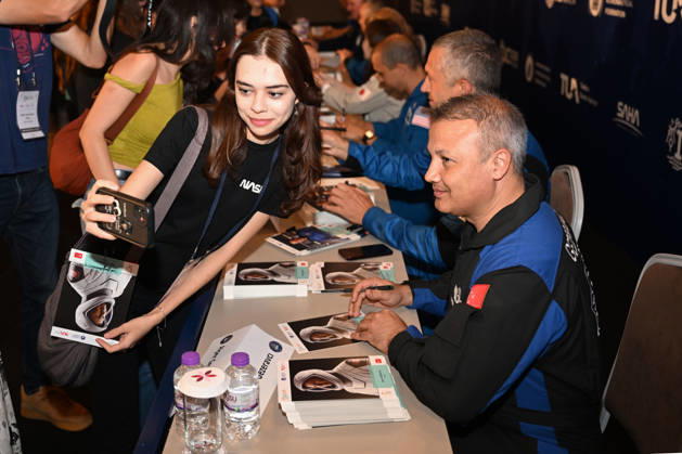 Astronauts meet visitors at autograph session during International Astronautical Congress ANTALYA, TURKIYE - OCTOBER 09: Astronauts from various countries meet visitors during an autograph session on Public Day of the 77th International Astronautical Congress (IAC 2026) at the NEST Congress Center in Antalya, Turkiye, on October 09, 2026. Organized by the International Astronautical Federation (IAF) under the coordination of the Ministry of Industry and Technology and hosted by the Turkish Space Agency (TUA) and SAHA Istanbul, the congress opens its doors to the public on its final day. Muhammed Abdullah Kurtar Anadolu Antalya Turkey. Editorial use only. Please get in touch for any other usage.  Copyright: x2026xAnadoluxMuhammedxAbdullahxKurtarx
