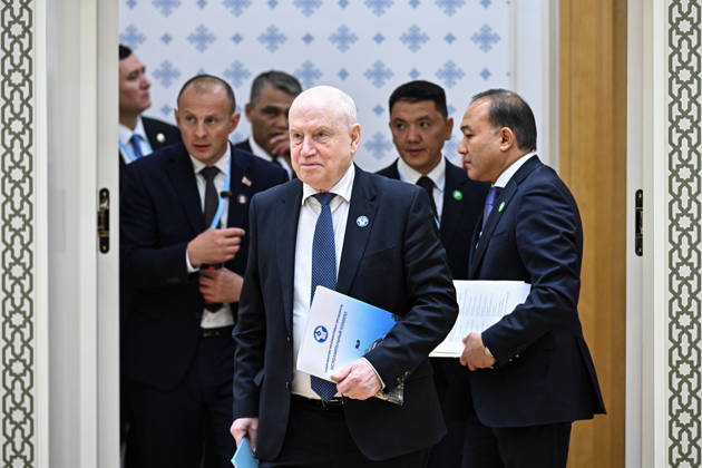 TURKMENISTAN, BALKAN PROVINCE - OCTOBER 9, 2026: CIS Secretary General Sergei Lebedev (C) ahead of an expanded meeting of the CIS Council of Heads of State in Turkmenbashi Turkmenistan  - ZUMAt113 20261009_zaa_t113_431 Copyright: xSergeixBobylevx