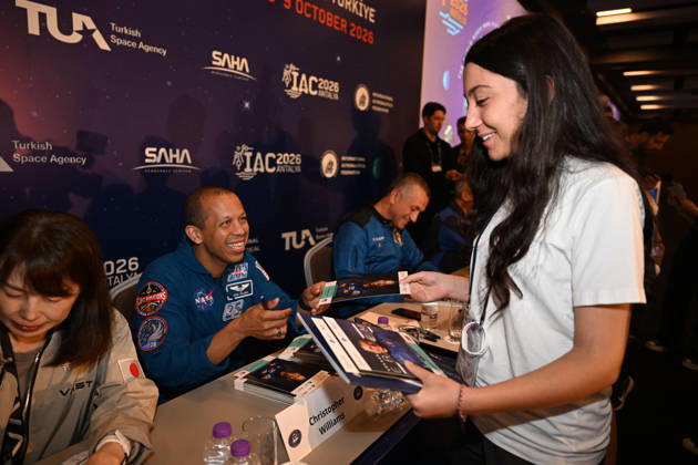 Astronauts meet visitors at autograph session during International Astronautical Congress ANTALYA, TURKIYE - OCTOBER 09: Astronauts from various countries meet visitors during an autograph session on Public Day of the 77th International Astronautical Congress (IAC 2026) at the NEST Congress Center in Antalya, Turkiye, on October 09, 2026. Organized by the International Astronautical Federation (IAF) under the coordination of the Ministry of Industry and Technology and hosted by the Turkish Space Agency (TUA) and SAHA Istanbul, the congress opens its doors to the public on its final day. Muhammed Abdullah Kurtar Anadolu Antalya Turkey. Editorial use only. Please get in touch for any other usage.  Copyright: x2026xAnadoluxMuhammedxAbdullahxKurtarx