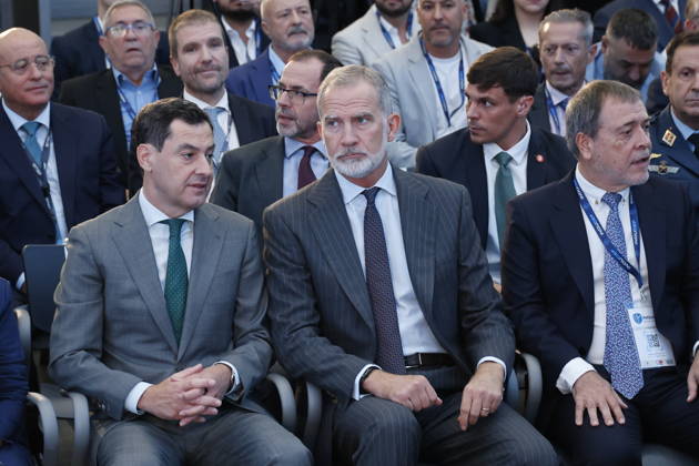 King Felipe VI Closes the Indudef 2026 Defense Industry Congress in Córdoba. His Majesty King Felipe VI, alongside the president of the Regional Government of Andalusia, Juanma Moreno, and the secretary general of UGT FICA, Mariano Hoya d, during the closing ceremony of the Indudef 2026 Defense Industry Congress. October 9, 2026, in Córdoba, Andalusia, Spain. Over the course of three days, Indudef brought together companies involved in defense, technology, and innovation, as well as panel discussions, professional meetings, and spaces designed to foster collaboration and networking. OCTOBER 9, 2026 Córdoba, Andalusia, Spain Córdoba, Andalusia, Spain Spain Copyright: xMaderoxCuberox 7831749