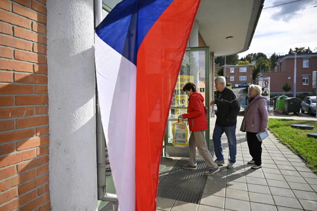 The two-day elections to municipal assemblies started in the Czech Republic together with the first round of the elections to one-third of the Senate, on October 9, 2026. On the photo polling place in Zlin. (CTKxPhoto DaliborxGluck) CTKPhotoP2026100905803  CTKPhotoP2026100905803