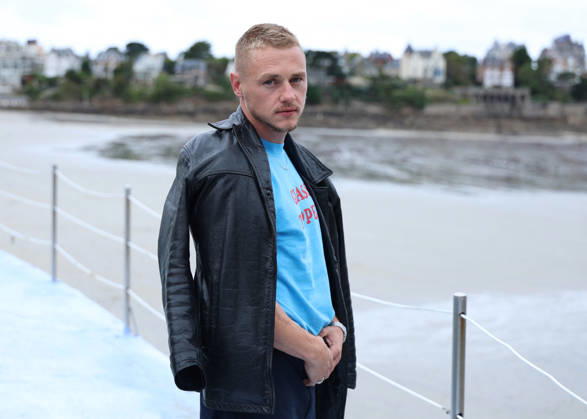 Ben Hardy by the seawater pool on L Écluse Beach during the 37th Dinard British and Irish Film Festival, France, on October 9, 2026. Denis Guignebourg, Bestimage. 37th Dinard British Irish Film Festival on October 9, 2026, in Dinard, France. Dinard, France  Copyright: xDenisxGuignebourgx xBestimagexDenisxGuignebourgx xBestimagex