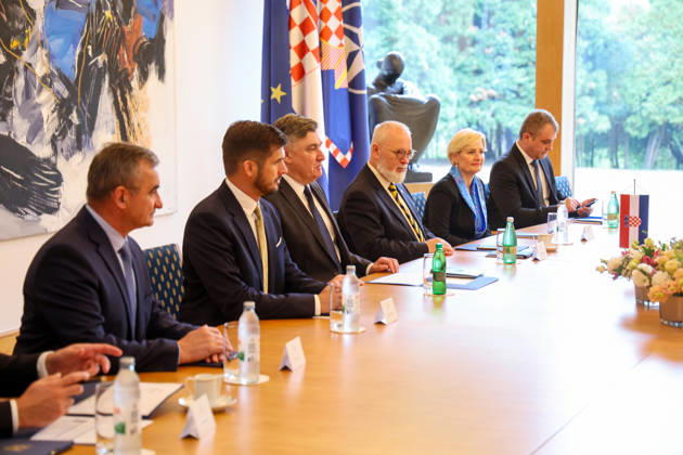 Croatian President Milanovic hosts South Korean parliament speaker Croatian President Zoran Milanovic hosted Cho Jeong-sik, Speaker of the National Assembly of the Republic of Korea, in Zagreb, Croatia on October 9, 2026.  MatijaxHabljak PIXSELL
