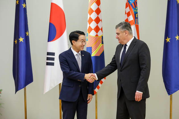 Croatian President Milanovic hosts South Korean parliament speaker Croatian President Zoran Milanovic hosted Cho Jeong-sik, Speaker of the National Assembly of the Republic of Korea, in Zagreb, Croatia on October 9, 2026.  MatijaxHabljak PIXSELL