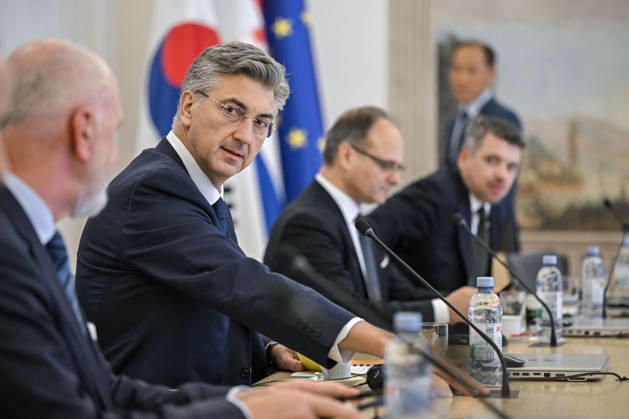 Croatian PM Plenkovic meets South Korean parliament speaker Croatian Prime Minister Andrej Plenkovic met with Cho Jeong-sik, Speaker of the National Assembly of the Republic of Korea, at the Banski dvori government headquarters in Zagreb, Croatia on October 9, 2026.  NevaxZganec PIXSELL