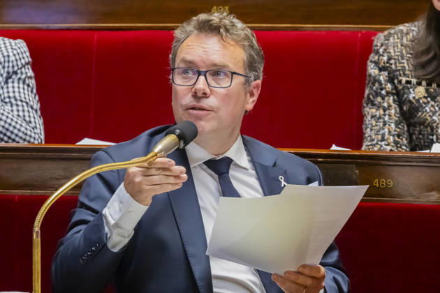 Paris, France le 9 Octobre, 2026 - Examen en seance a l assemblee nationale de la proposition de loi apportant une reponse integrale au phenomene des violences sexuelles et sexistes contre les femmes et les enfants - Guillaume Gouffier Valente POLITIQUE, ASSEMBLEE NATIONALE, EXAMEN DE LOI, LEGISLATIF, LOI INTEGRALE, VIOLENCES SEXUELLES  Copyright: xVincentxIsorex