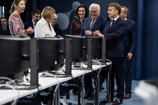 Emmanuel Macron, President of the French Republic, and Frank-Walter Steinmeier, Federal President of Germany, visit the Franco-German company The Exploration Company in Le Haillan, on October 9, 2026, during the German president’s visit to France. Margot Le Gonidec Pool, Bestimage. French President Emmanuel Macron and German President Frank-Walter Steinmeier visit The Exploration Company, a Franco-German space company in Le Haillan, Gironde, France, on October 9, 2026. Le Haillan, France Copyright: xMargotxLexGonidecx xPoolx xBestimagexMargotxLexGonidecx xPoolx xBestimagex