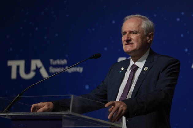 Closing ceremony of the 77th International Astronautical Congress in Antalya ANTALYA, TURKIYE - OCTOBER 09: IAF Executive Director Christian Feichtinger speaks during the award and certificate ceremony is held for the winners of student competitions during the closing ceremony of the 77th International Astronautical Congress (IAC), organized by the International Astronautical Federation (IAF), at the NEST Congress Center in Antalya, Turkiye on October 09, 2026. Osmancan Gurdogan Anadolu Antalya Turkey. Editorial use only. Please get in touch for any other usage.  Copyright: x2026xAnadoluxOsmancanxGurdoganx