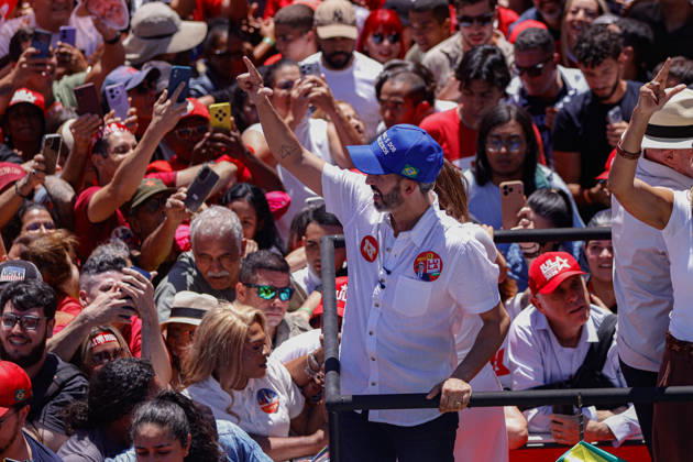 BRASiLIA, DF - 09.10.2026: ATO DE LULA EM BRASiLIA - President Lula resumes campaign events after the first round of elections, in CeilÃ¢ndia (DF). x3027359x  JoaoxPedroxCarvalho