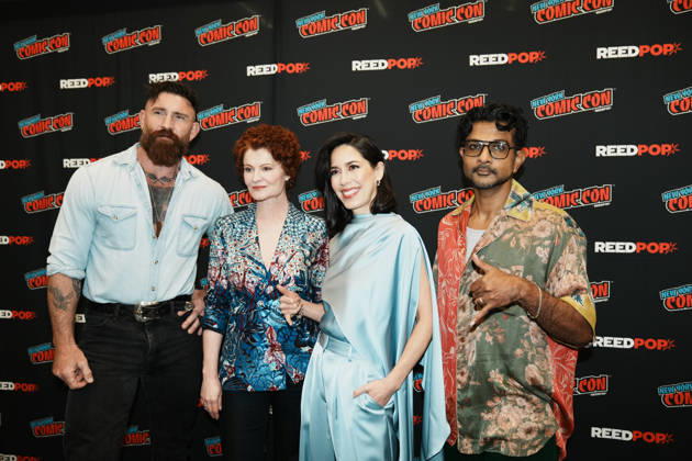 October 9, 2026, New York, New York, USA: The cast of CBS Studios hit show Ghosts from left: DEVAN CHANLDER LONG, REBECCA WISOCKY, SHEILA CARRASO and UTKARSH AMBUDKAR stand for a photo at the 2026 New York Comic Con at the Javits Center on October 9, 2026 in New York. New York USA - ZUMAb148 20261009_zap_b148_023 Copyright: xBryanxSmithx