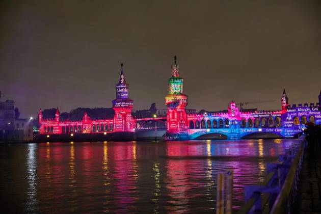 Festival of Lights ** NUR FÜR REDAKTIONELLE ZWECKE ** EDITORIAL USE ONLY **<p>Festival of Lights an der Oberbaumbrücke. Deutschland Berlin Berlin Copyright: JörgxCarstensen
