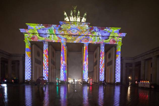 News Bilder des Tages Festival of Lights ** NUR FÜR REDAKTIONELLE ZWECKE ** EDITORIAL USE ONLY **<p>Festival of Lights am Brandenburger Tor. Deutschland Berlin Berlin Copyright: JörgxCarstensen