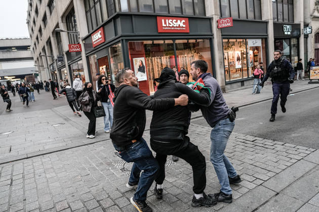 Brief clashes erupt during student gathering in Nancy NANCY, FRANCE - OCTOBER 9: A small group of students gather as brief confrontations occur following tensions at the scene. in Nancy, France, on October 9, 2026. Mohamad Saeed Tako Anadolu Nancy France. Editorial use only. Please get in touch for any other usage.  Copyright: x2026xAnadoluxMohamadxSaeedxTakox