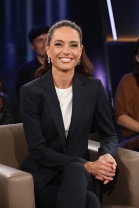 Franca Lehfeldt, Journalistin und Unternehmerin, zu Gast in der NDR Talk Show am 9.10.2026 im 3. Programm des NDR Fernsehen, Fototermin vor der Aufzeichnung am 2.10.2026 im Fernsehstudio Hamburg Lokstedt