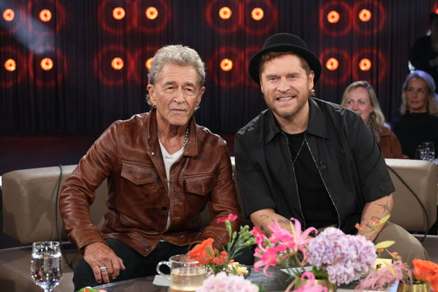 Peter Maffay und Johannes Oerding, Musiker, zu Gast in der NDR Talk Show am 9.10.2026 im 3. Programm des NDR Fernsehen, Fototermin vor der Aufzeichnung am 2.10.2026 im Fernsehstudio Hamburg Lokstedt