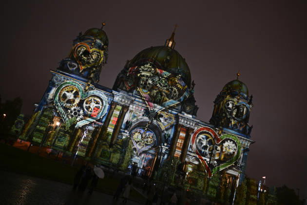 Berlin landmarks illuminated during Festival of Lights BERLIN, GERMANY - OCTOBER 9: Historic landmarks, squares and iconic buildings are illuminated with colorful light displays during the Festival of Lights in Berlin, Germany, on October 9, 2026. Halil Sagirkaya Anadolu Berlin Germany. Editorial use only. Please get in touch for any other usage.  Copyright: x2026xAnadoluxHalilxSagirkayax