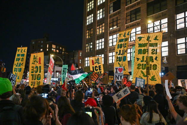 Thousands of New York protesters rally against ICE after Bronx shooting NEW YORK, UNITED STATES - OCTOBER 9: Thousands of people gathered at Foley Square to demand the withdrawal of US Immigration and Customs Enforcement (ICE) from the city, a day after an ICE officer shot a Dominican Republic national in the neck in the Bronx in New York, United States on October 9, 2026. Waleed Zein Anadolu New York United States. Editorial use only. Please get in touch for any other usage.  Copyright: x2026xAnadoluxWaleedxZeinx